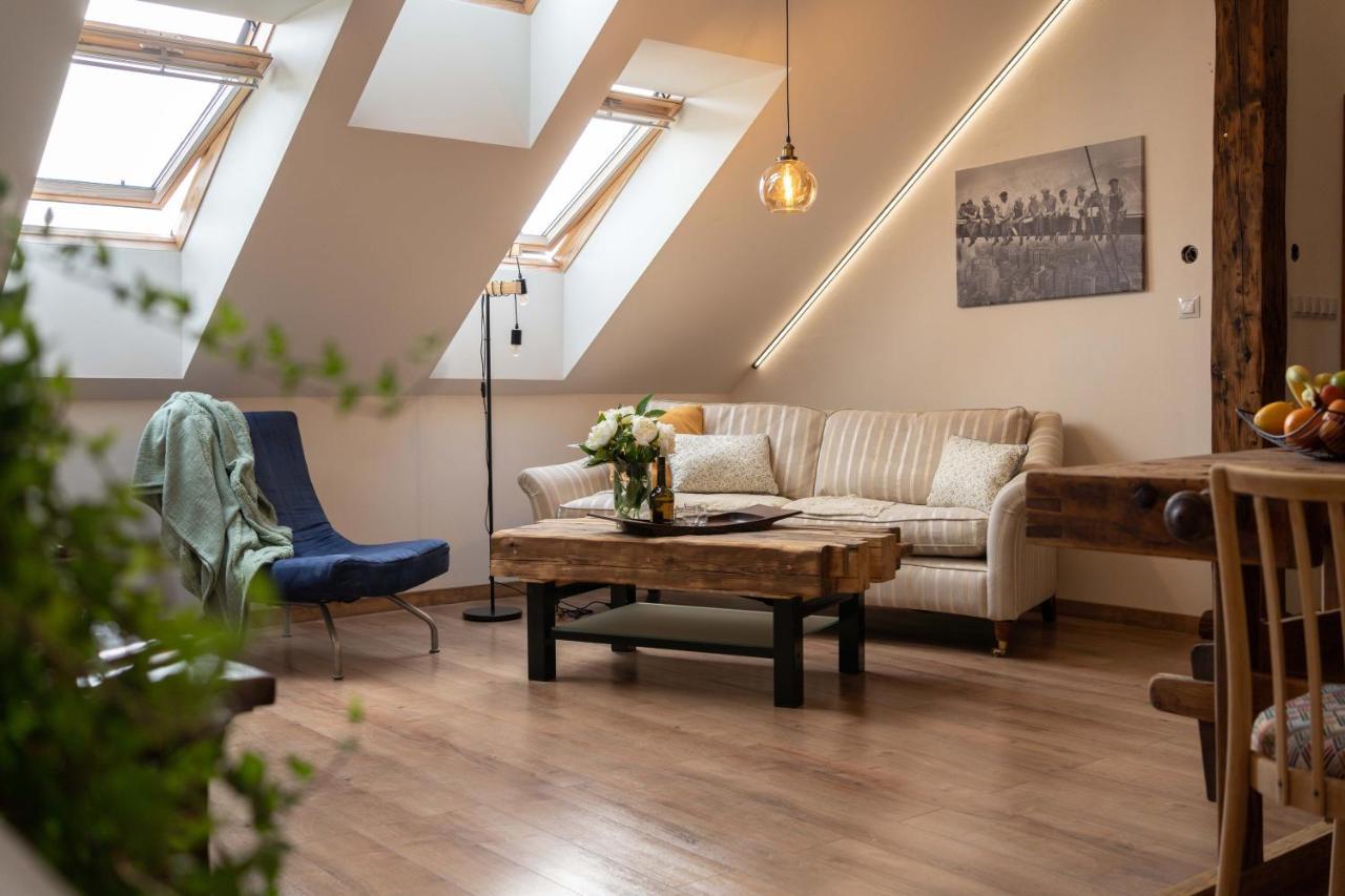 Apartment Cakyho Kuria - Pre 4 Osoby S Krbom A Saunami
