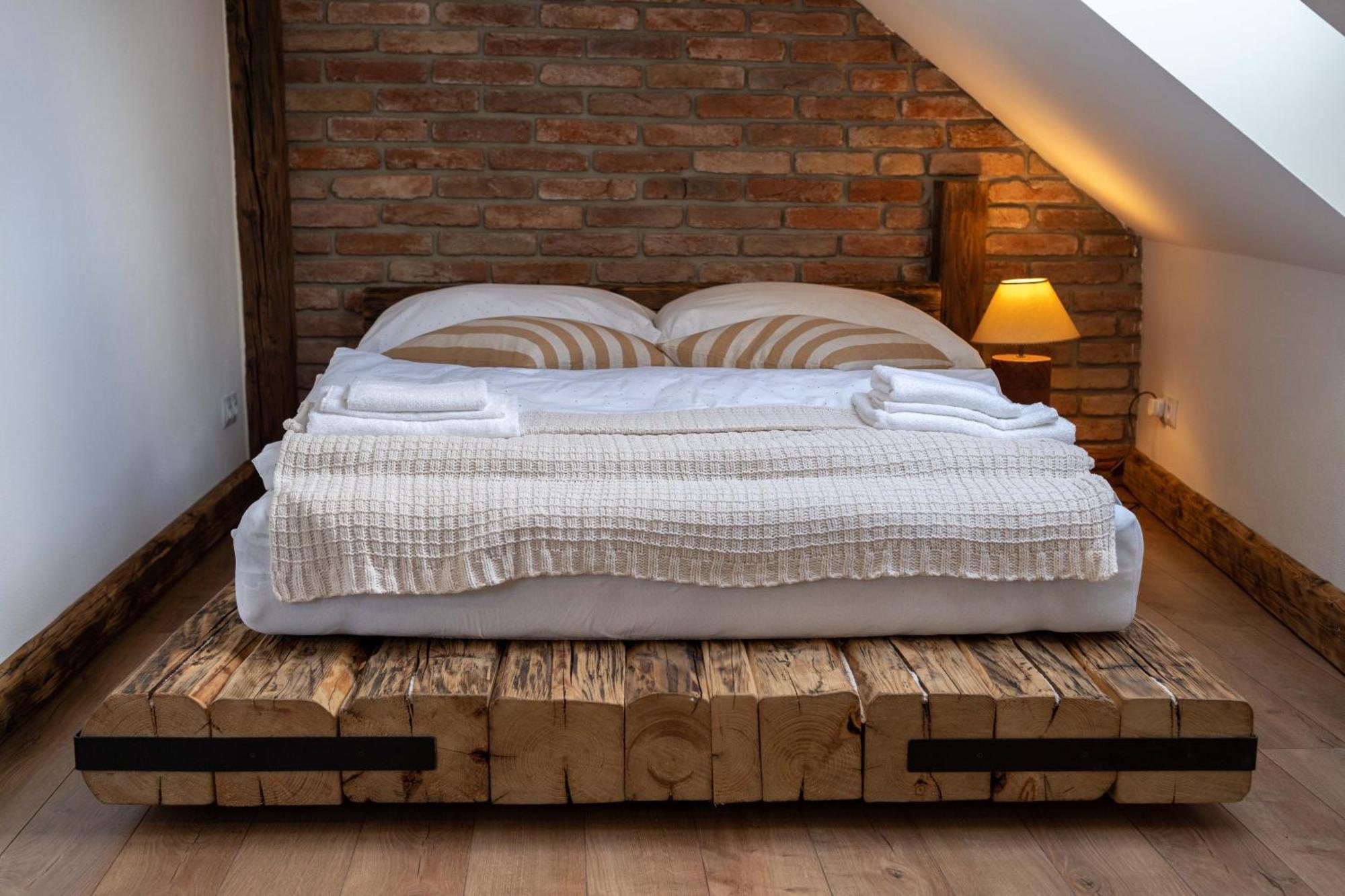 Apartment Cakyho Kuria - Pre 4 Osoby S Krbom A Saunami *